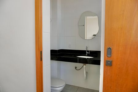 Apartamento à venda com 170m², 3 quartos e 2 vagas Apartamento à venda com 170m², 3 quartos e 2 vagasBanheiro da Suíte