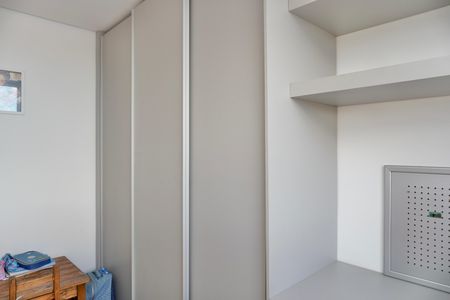 Apartamento à venda com 170m², 3 quartos e 2 vagas Apartamento à venda com 170m², 3 quartos e 2 vagasQuarto 1