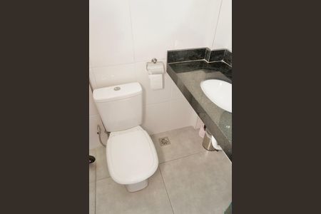 Apartamento à venda com 170m², 3 quartos e 2 vagas Apartamento à venda com 170m², 3 quartos e 2 vagasBanheiro (cobertura)
