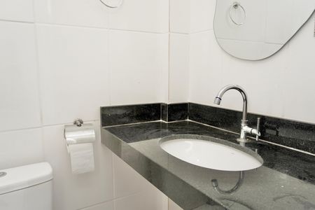 Apartamento à venda com 170m², 3 quartos e 2 vagas Apartamento à venda com 170m², 3 quartos e 2 vagasBanheiro (cobertura)