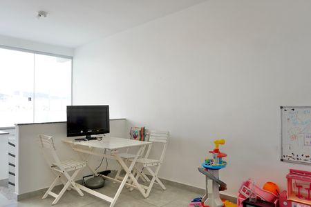 Apartamento à venda com 170m², 3 quartos e 2 vagas Apartamento à venda com 170m², 3 quartos e 2 vagasSala (cobertura)