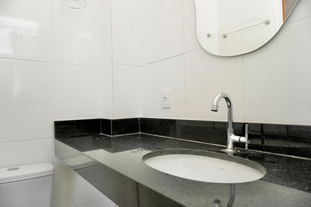Apartamento à venda com 170m², 3 quartos e 2 vagas Apartamento à venda com 170m², 3 quartos e 2 vagasBanheiro da Suíte