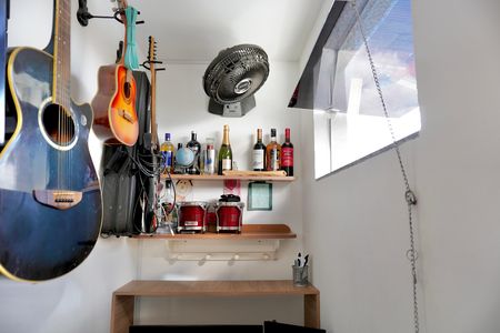Apartamento à venda com 170m², 3 quartos e 2 vagas Apartamento à venda com 170m², 3 quartos e 2 vagasEscritório