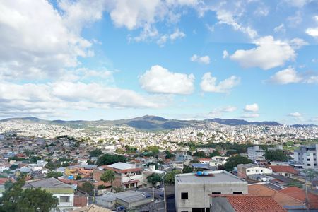 Apartamento à venda com 170m², 3 quartos e 2 vagas Apartamento à venda com 170m², 3 quartos e 2 vagasÁrea da cobertura - vista