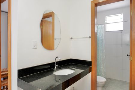 Apartamento à venda com 170m², 3 quartos e 2 vagas Apartamento à venda com 170m², 3 quartos e 2 vagasBanheiro Social