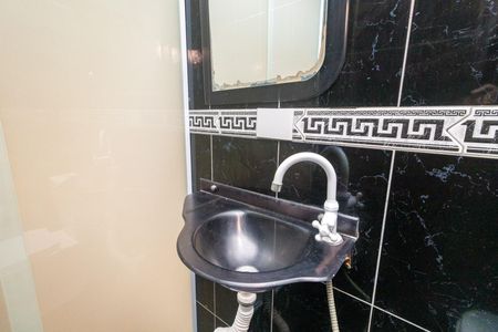 Banheiro da Suíte de casa para alugar com 3 quartos, 156m² em São Lucas, São Paulo