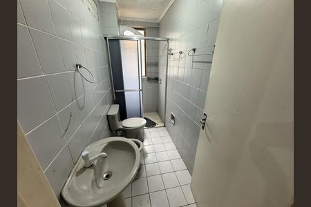 Banheiro de apartamento à venda com 2 quartos, 85m² em Vila Rosa, Novo Hamburgo