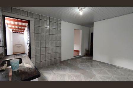 Cozinha / Sala de jantar de casa para alugar com 1 quarto, 65m² em Jardim do Castelo, Ferraz de Vasconcelos