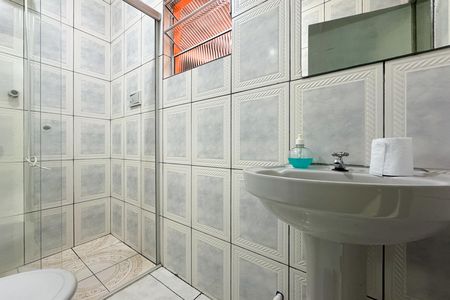 Banheiro Social de apartamento para alugar com 1 quarto, 48m² em Alvarenga, São Bernardo do Campo