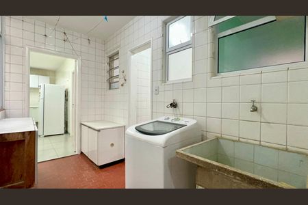 Apartamento para alugar com 156m², 3 quartos e 1 vaga Apartamento para alugar com 156m², 3 quartos e 1 vagaBanheiro de serviço
