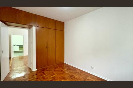 Apartamento para alugar com 156m², 3 quartos e 1 vaga Apartamento para alugar com 156m², 3 quartos e 1 vagaQuarto 1