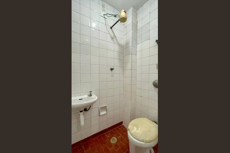 Apartamento para alugar com 156m², 3 quartos e 1 vaga Apartamento para alugar com 156m², 3 quartos e 1 vagaBanheiro de serviço