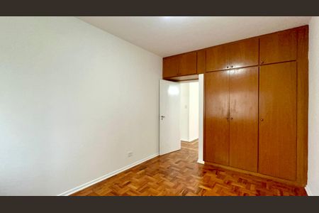 Apartamento para alugar com 156m², 3 quartos e 1 vaga Apartamento para alugar com 156m², 3 quartos e 1 vagaQuarto 1