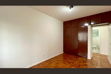 Apartamento para alugar com 156m², 3 quartos e 1 vaga Apartamento para alugar com 156m², 3 quartos e 1 vagaQuarto 2