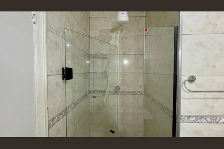 Apartamento para alugar com 156m², 3 quartos e 1 vaga Apartamento para alugar com 156m², 3 quartos e 1 vagaBanheiro social