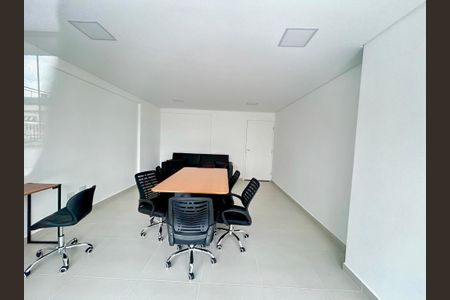 Apartamento para alugar com 67m², 3 quartos e 1 vaga Apartamento para alugar com 67m², 3 quartos e 1 vagaCoworking