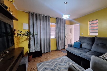 Casa à venda com 249m², 3 quartos e 2 vagas Casa à venda com 249m², 3 quartos e 2 vagasSala
