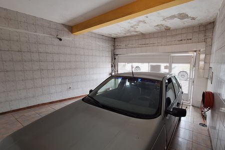Casa à venda com 249m², 3 quartos e 2 vagas Casa à venda com 249m², 3 quartos e 2 vagasÁrea comum