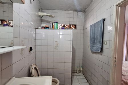 Casa à venda com 249m², 3 quartos e 2 vagas Casa à venda com 249m², 3 quartos e 2 vagasBanheiro da Suíte