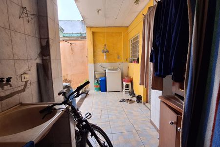 Área comum de casa à venda com 3 quartos, 249m² em Condomínio Maracanã, Santo André