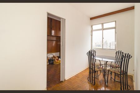Apartamento para alugar com 34m², 1 quarto e sem vaga Apartamento para alugar com 34m², 1 quarto e sem vagaSala
