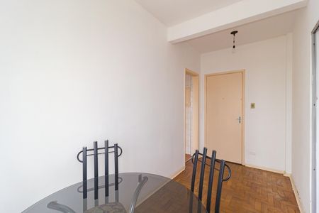 Apartamento para alugar com 34m², 1 quarto e sem vaga Apartamento para alugar com 34m², 1 quarto e sem vagaSala