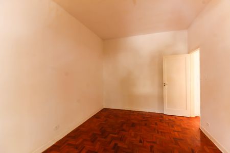 Apartamento à venda com 77m², 1 quarto e sem vaga Apartamento à venda com 77m², 1 quarto e sem vagaSala