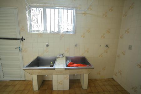 Casa para alugar com 350m², 4 quartos e 4 vagasÁrea de Serviço
