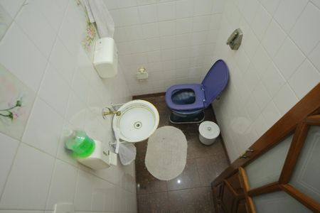 Casa para alugar com 350m², 4 quartos e 4 vagasLavabo da Sala 
