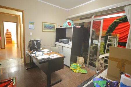 Casa para alugar com 350m², 4 quartos e 4 vagasCopa/Cozinha 