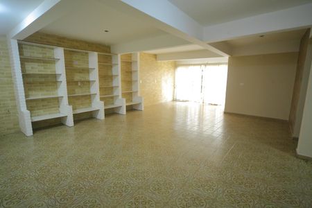 Casa para alugar com 350m², 4 quartos e 4 vagasSala 2 ( espaço de festas ) 