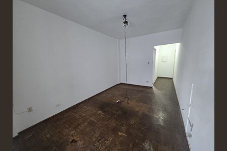 Studio para alugar com 32m², 1 quarto e sem vaga Studio para alugar com 32m², 1 quarto e sem vagaSala/Quarto