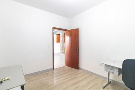 Casa à venda com 1300m², 5 quartos e sem vagaQuarto 1 - Casa 2