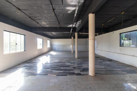 Casa à venda com 1300m², 5 quartos e sem vagaGalpão