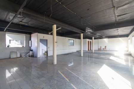 Casa à venda com 1300m², 5 quartos e sem vagaGalpão