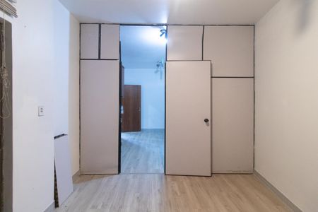 Casa à venda com 1300m², 5 quartos e sem vagaQuarto 3 - Casa 2