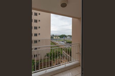 Sacada da Sala de apartamento para alugar com 2 quartos, 57m² em Vila Progresso, Campinas