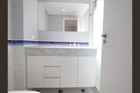 Apartamento à venda com 105m², 3 quartos e 3 vagasBanheiro da Suíte 3