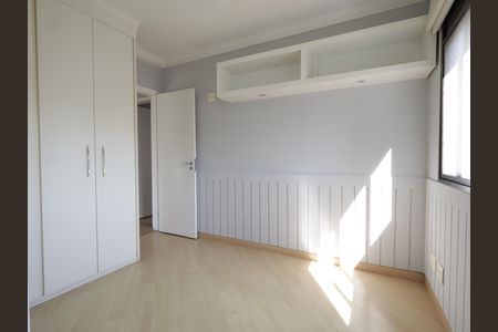 Apartamento à venda com 105m², 3 quartos e 3 vagasSuíte 2