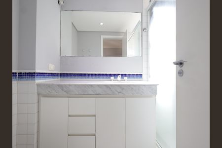 Apartamento à venda com 105m², 3 quartos e 3 vagasBanheiro da Suíte 3