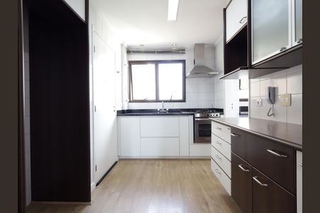 Apartamento à venda com 105m², 3 quartos e 3 vagasCozinha