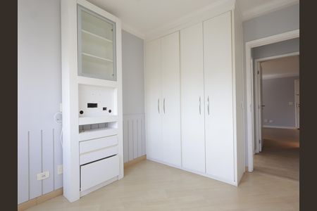 Apartamento à venda com 105m², 3 quartos e 3 vagasSuíte 2