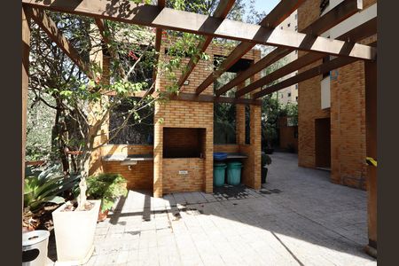 Apartamento à venda com 105m², 3 quartos e 3 vagasÁrea comum - Churrasqueira