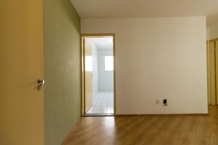 Sala de apartamento para alugar com 2 quartos, 51m² em Jardim da Gloria, Cotia