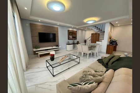 Casa à venda com 3 quartos, 200m² em Jardim Novo Mundo, São Paulo