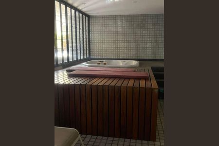Apartamento para alugar com 85m², 2 quartos e sem vaga