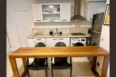 Apartamento para alugar com 85m², 2 quartos e sem vaga