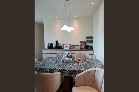 Apartamento à venda com 66m², 3 quartos e 1 vaga Apartamento à venda com 66m², 3 quartos e 1 vagaSala de Jantar