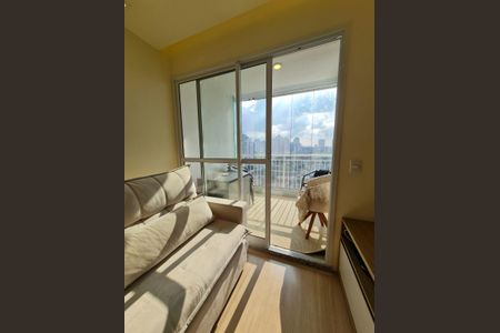 Apartamento à venda com 66m², 3 quartos e 1 vaga Apartamento à venda com 66m², 3 quartos e 1 vagaVaranda