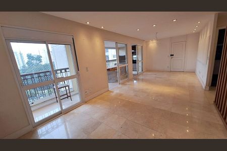 Apartamento para alugar com 3 quartos, 131m² em Panamby, São Paulo